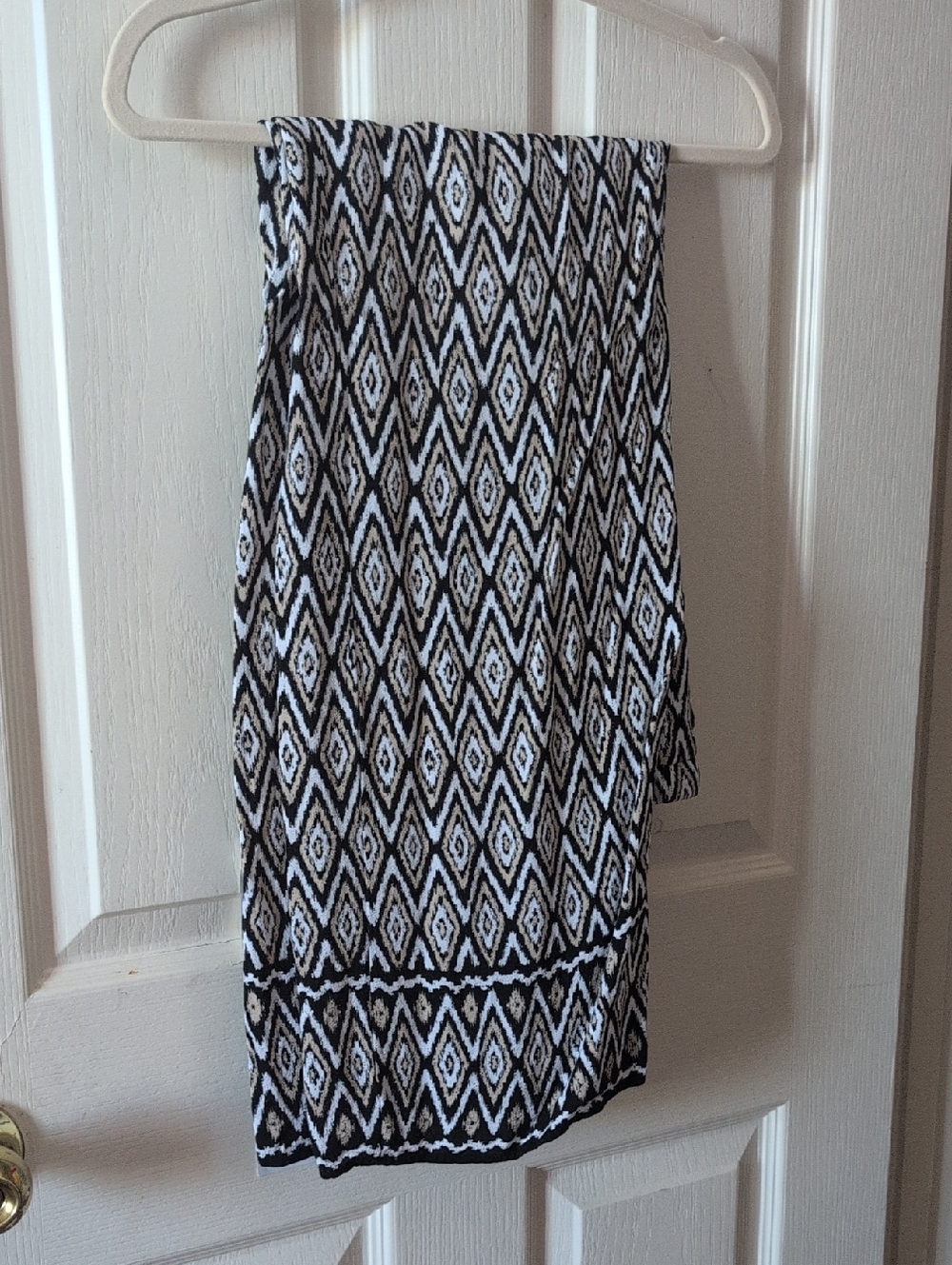 Max Studio Black and White Diamond-Print Midi Skirt